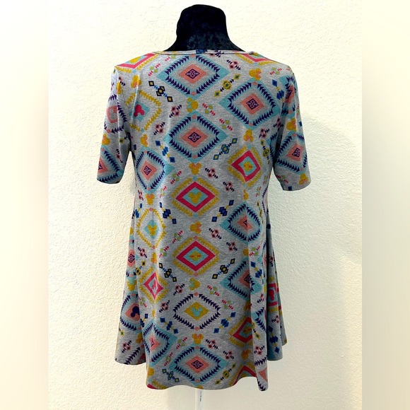 LuLaRoe Minnie Mouse Print Tunic Top - Picture 6 of 6